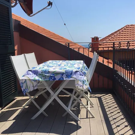 Apartment Golden Apple Alassio
